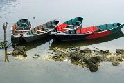 Лодки на озере Фева (3)